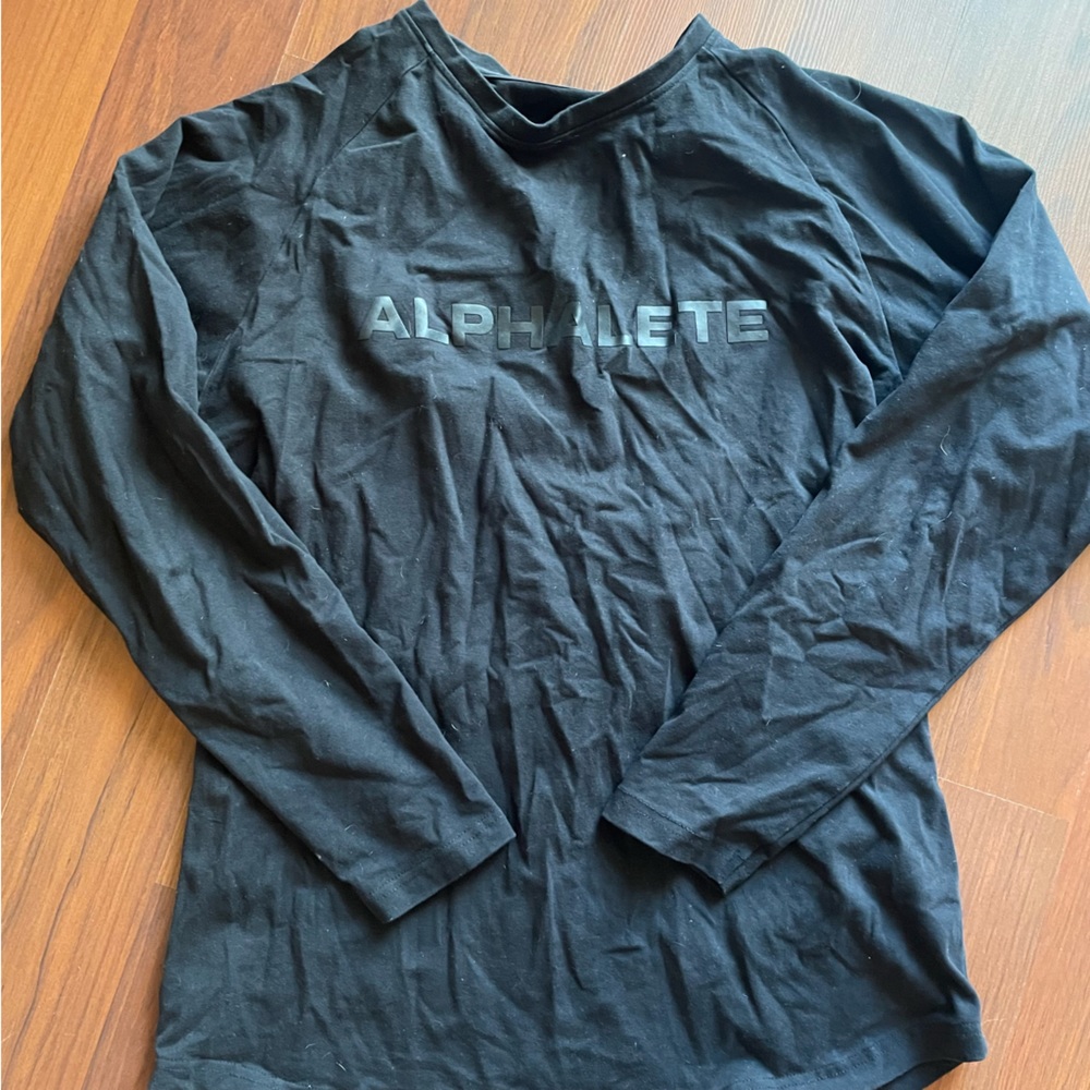 Alphalete black long sleeve tee